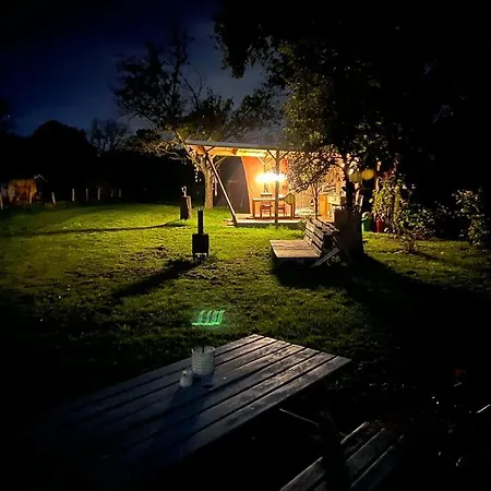 Luxury tent Yurs Baexem